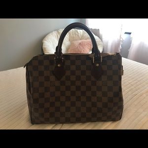 Louis Vuitton speedy 30